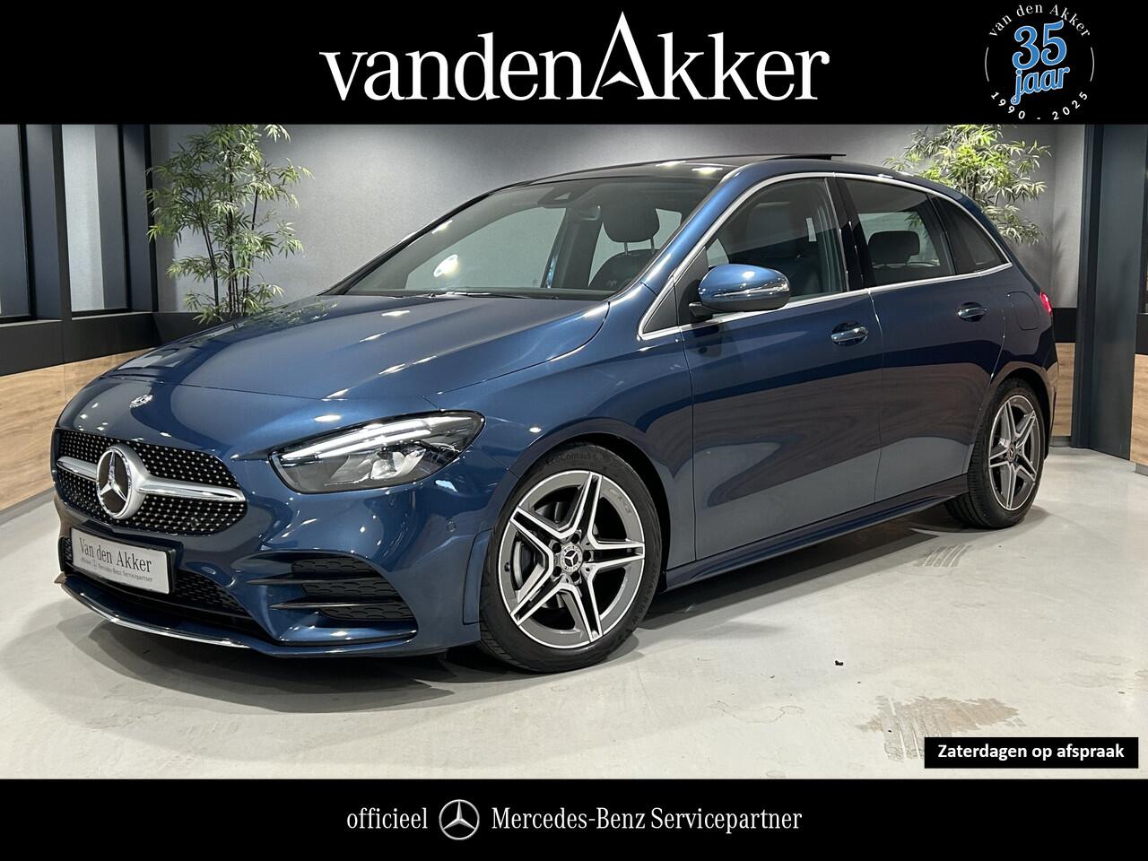 Mercedes-Benz B-KLASSE 180 AMG // Panoramadak // Camera // Carplay // Elek. Achterklep // Cruise Control // Parkeersensoren