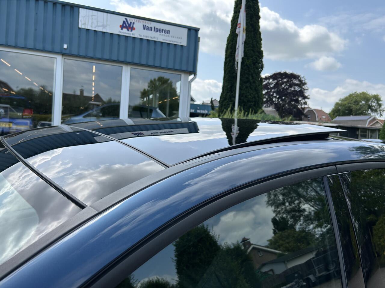 Mercedes-Benz B-KLASSE 180 Advantage Automaat Panoramadak