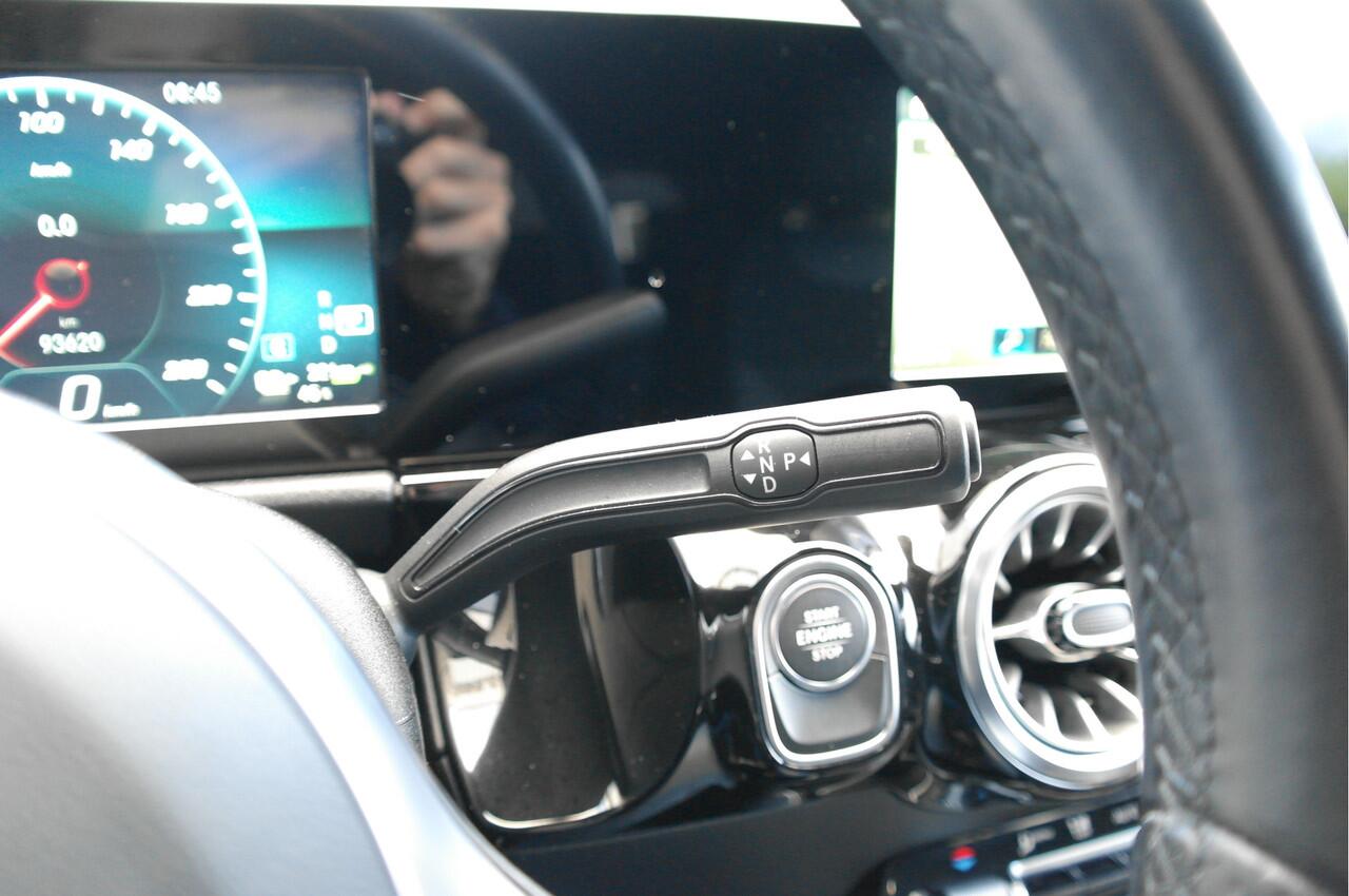 Mercedes-Benz B-KLASSE 250 e Business Solution AMG | Trekhaak | Carplay | Camera | Cruise | LED