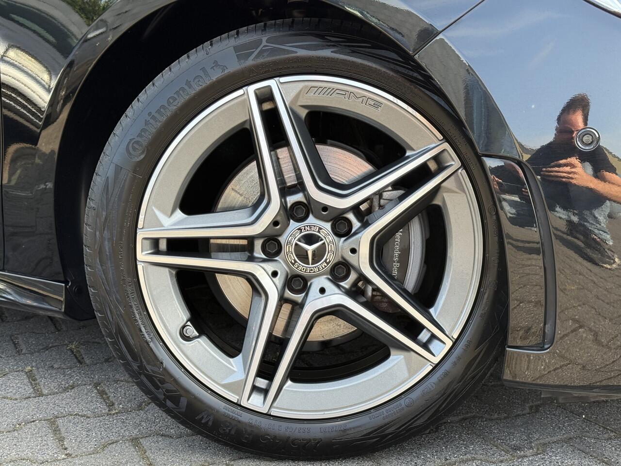 Mercedes-Benz B-KLASSE 200 AMG Line | Pano | Trekhaak | Memory | Camera | LED | DAB+