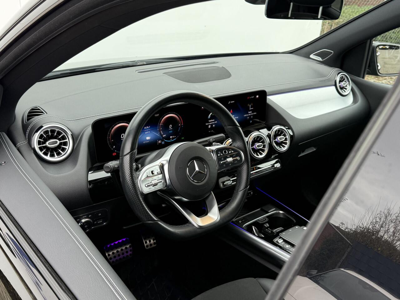 Mercedes-Benz B-KLASSE 250 e AMG-Line Night | Matrix LED | Camera | Sfeerverlichting