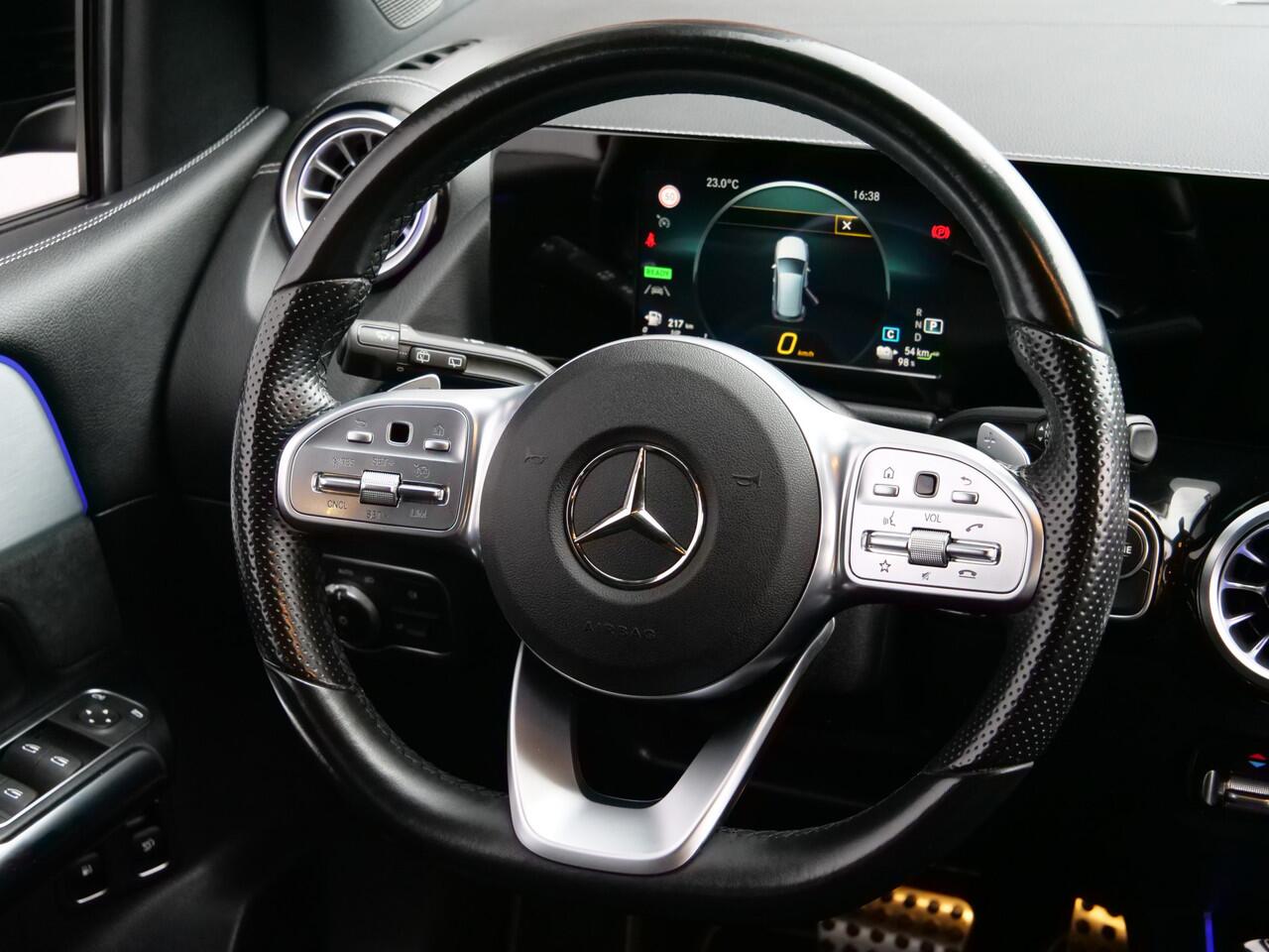 Mercedes-Benz B-KLASSE 250 e Business Solution Luxury 218 Pk Automaat AMG / Navigatie / Apple Carplay / Camera