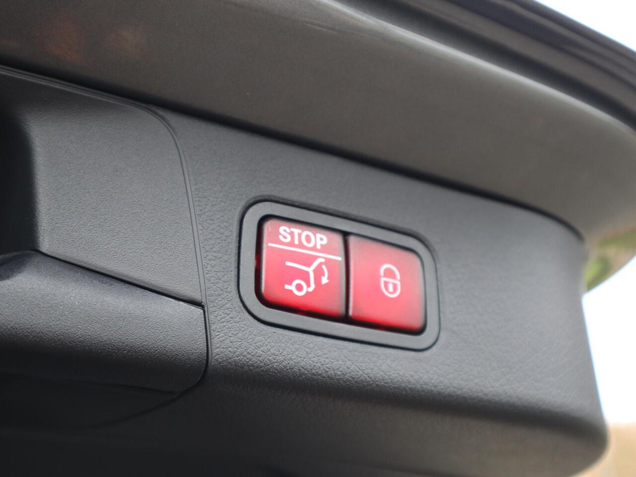 Mercedes-Benz B-KLASSE 180 AMG Line