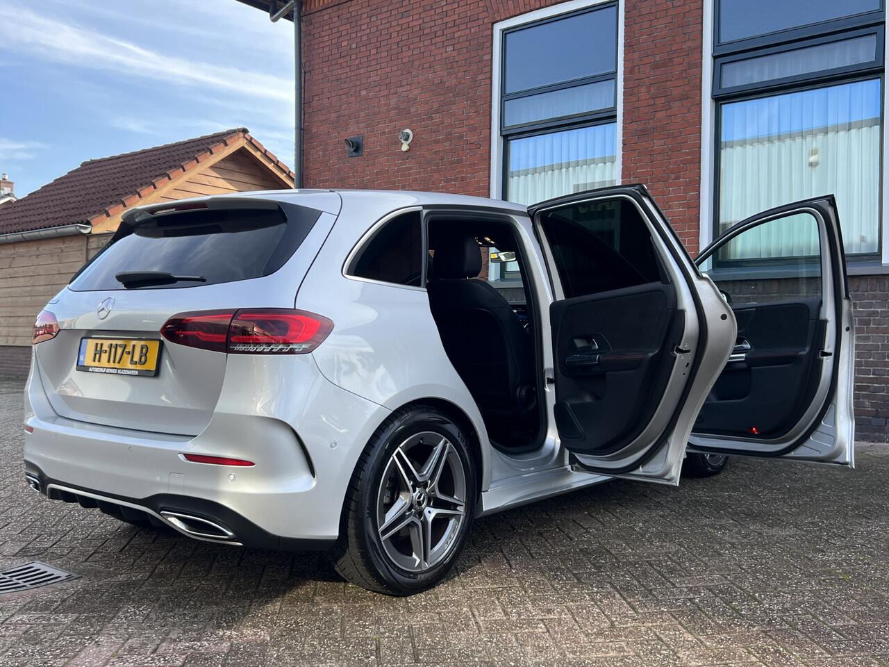 Mercedes-Benz B-KLASSE 180 Business Solution AMG. | NW STAAT | FULL LED | CAMERA | ELEKT KOFFER |