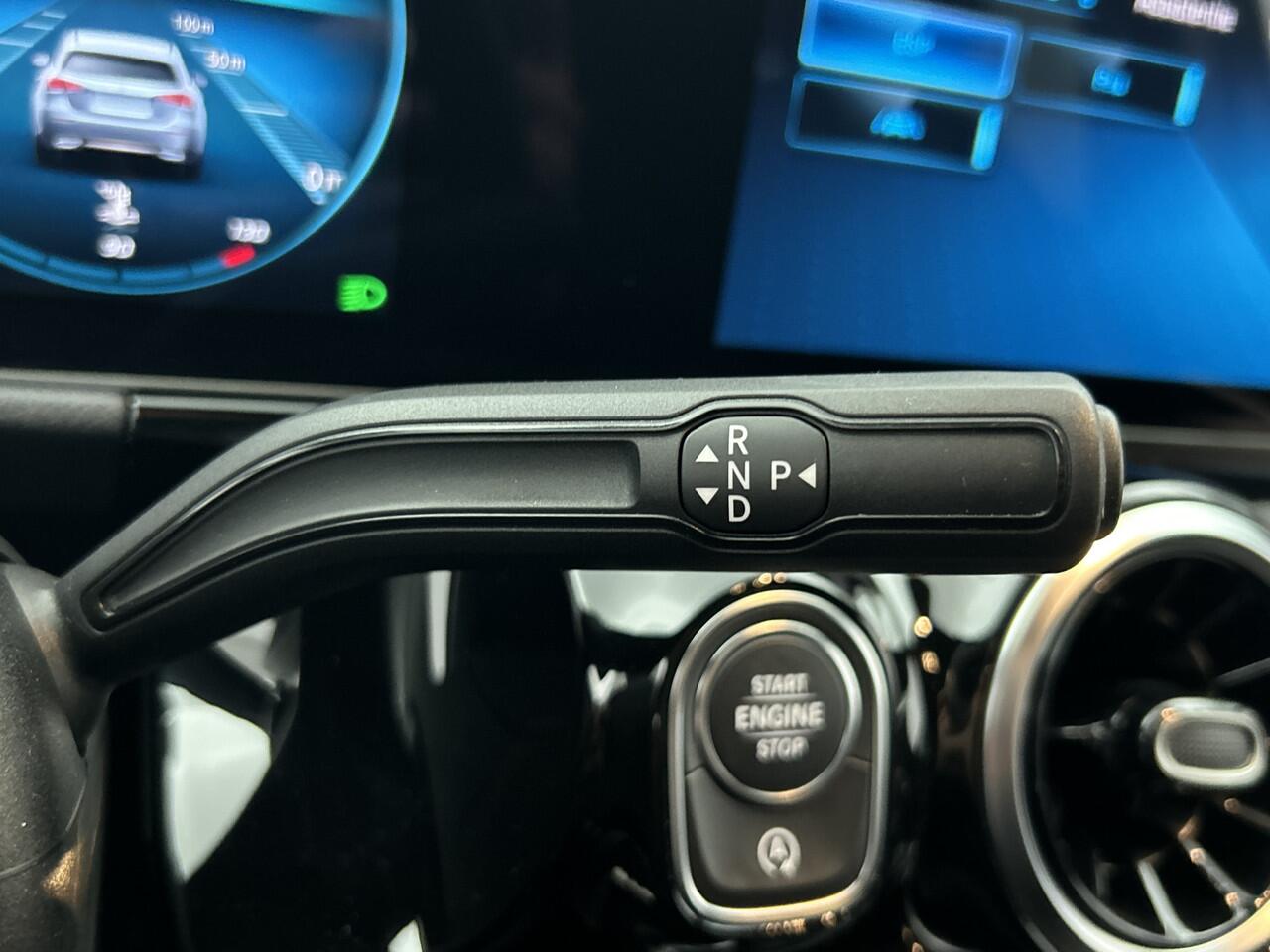 Mercedes-Benz B-KLASSE 180 Business Solution AMG Camera, Stoelverwarming