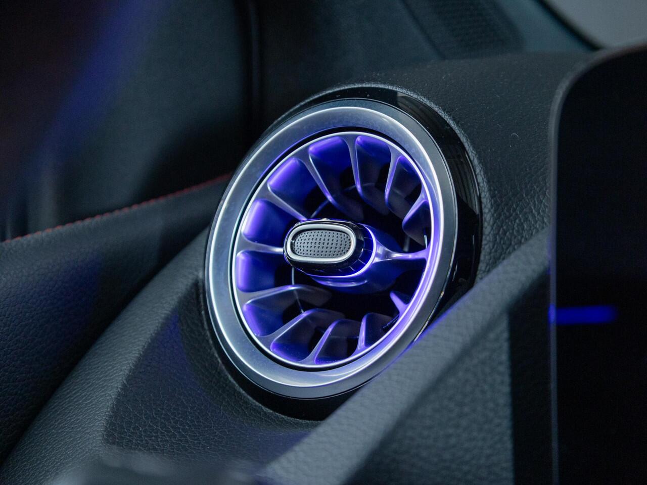 Mercedes-Benz B-KLASSE 180 Star Edition AMG Line Panorama dak