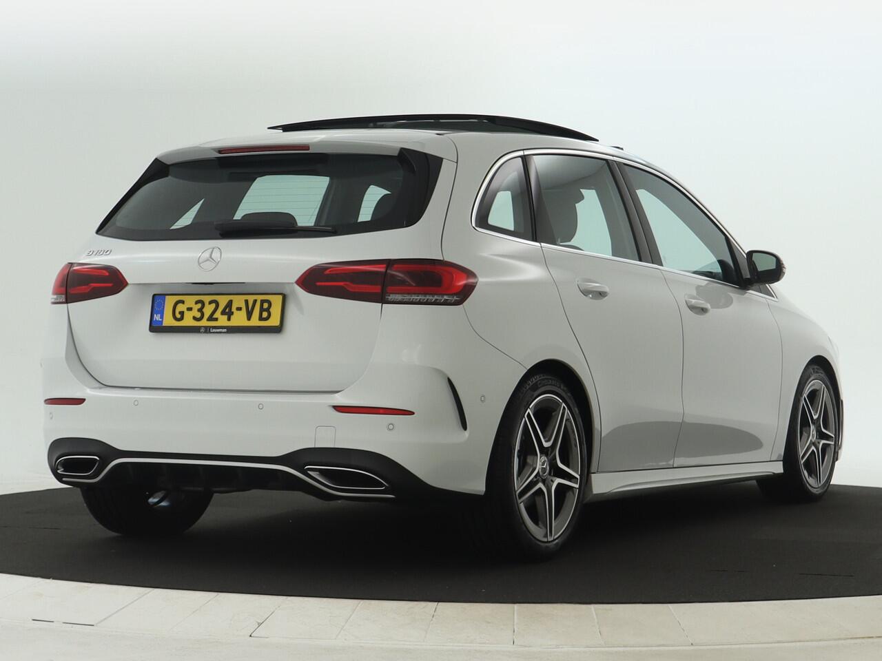 Mercedes-Benz B-KLASSE 180 Business Solution AMG | AMG Line | Panorama Schuif-Kanteldak | EASY PACK achterklep | Achteruitrijcamera | IInclusief 24 maanden MB Certified garantie voor Europa.
