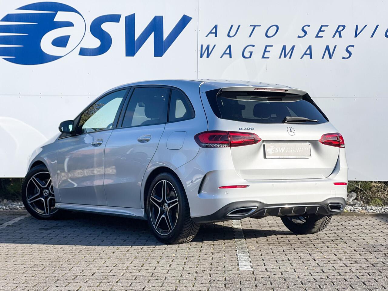 Mercedes-Benz B-KLASSE 200 Business Solution AMG | Night | Camera | Sfeerverlichting | MBUX