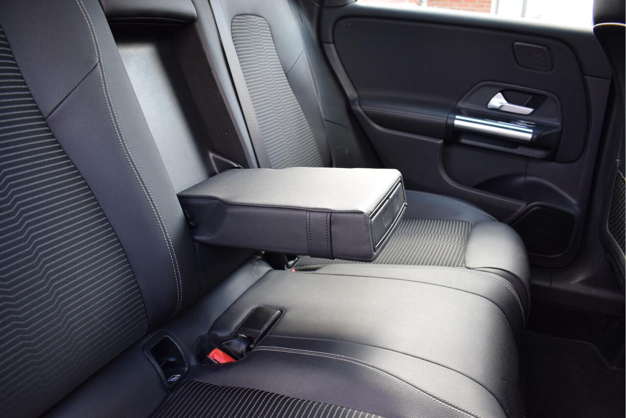 Mercedes-Benz B-KLASSE 180 Launch Edition Premium