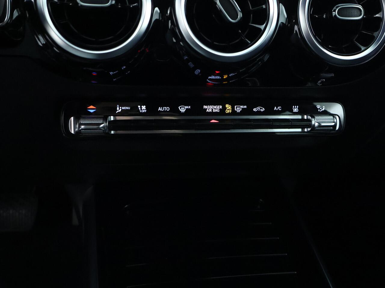 Mercedes-Benz B-KLASSE 250 e Plug-In Hybride | Trekhaak | Ledkoplampen | Stuur en Stoelverwarming | 11kW Laden | Achteruitrijcamera | Inclusief 24 maanden MB Certified garantie voor Europa.