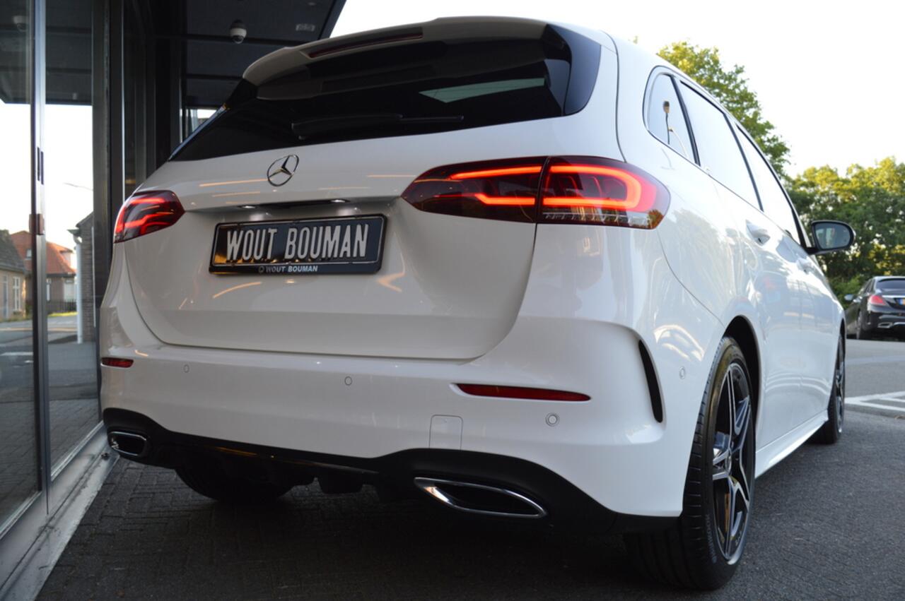 Mercedes-Benz B-KLASSE 200 AMG Led Panorama Memory Distronic Camera Night Augmented Pdc