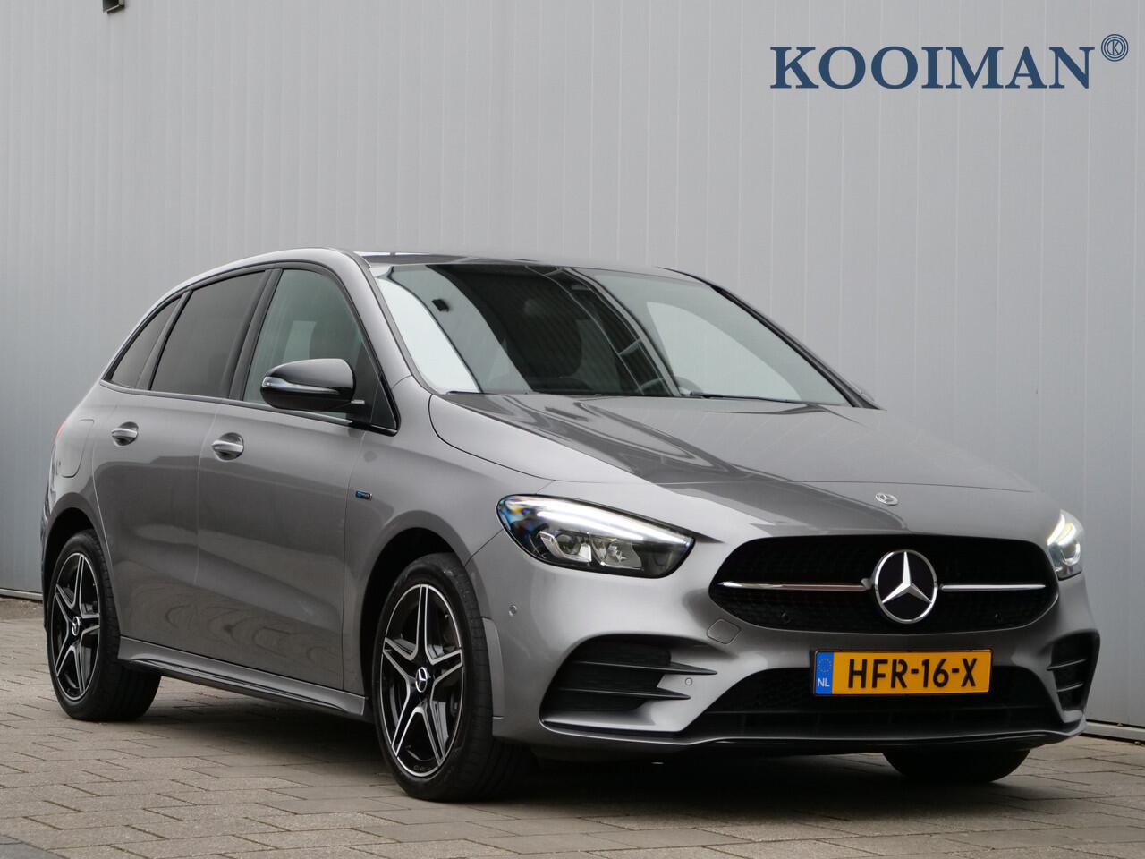 Mercedes-Benz B-KLASSE 250 e Business Solution Luxury 218 Pk Automaat Navigatie / Apple Carplay / Camera / DAB