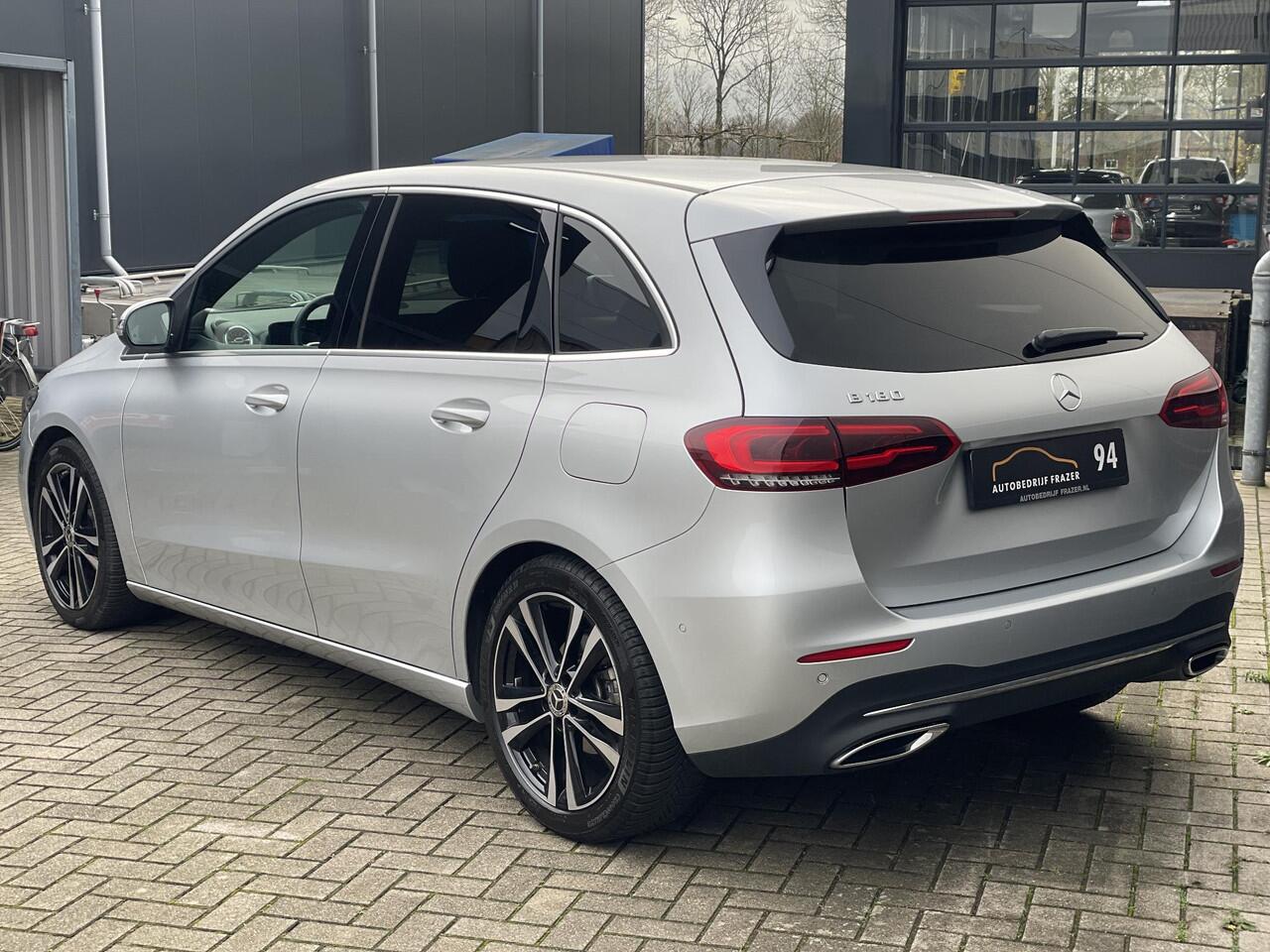 Mercedes-Benz B-KLASSE 180 ADVANTAGE AUTOMAAT FULL OPTION