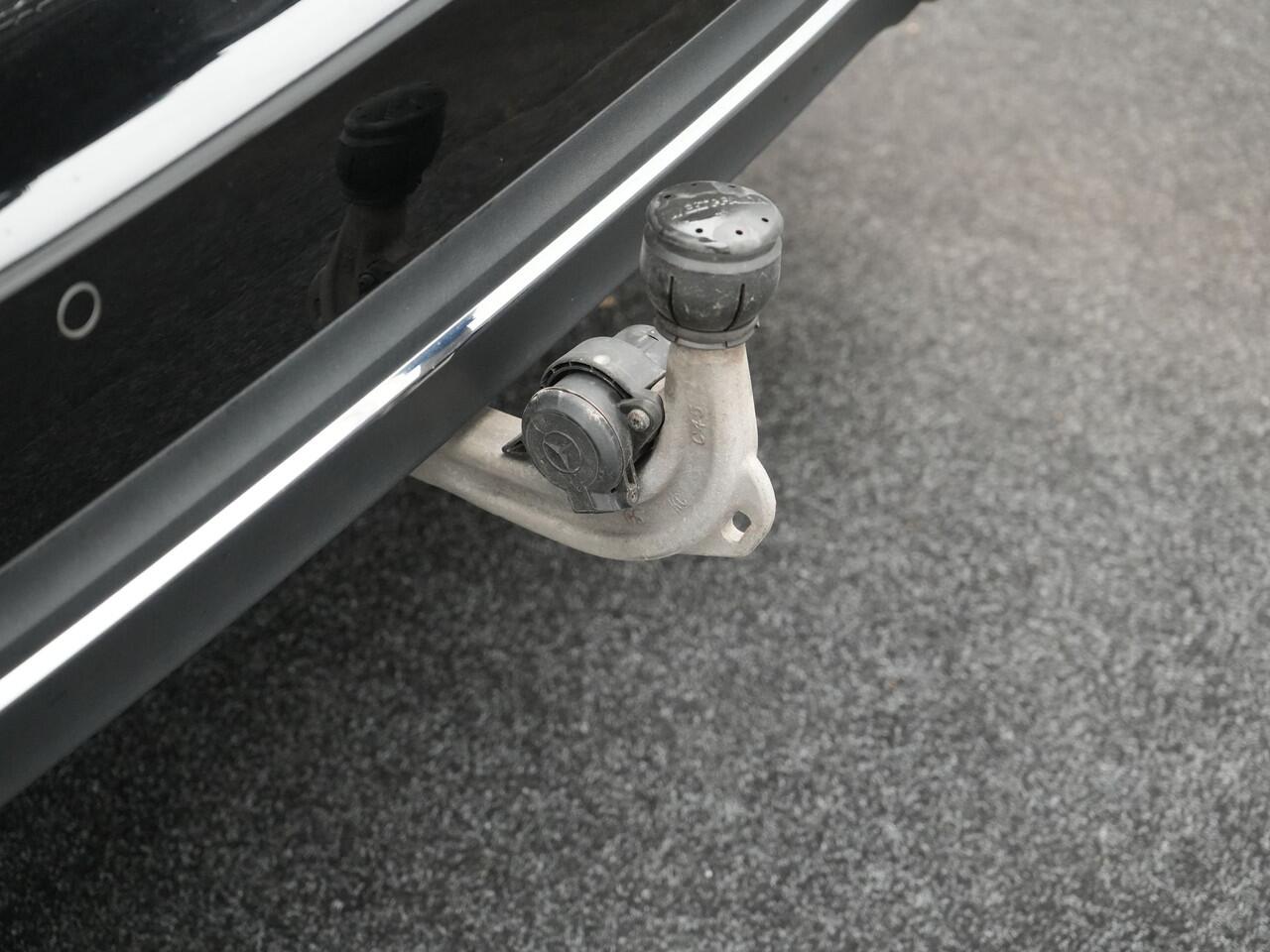 Mercedes-Benz B-KLASSE 250 e Luxury Line Plug In Hybrid 218pk Dealer O.H. PHEV | Trekhaak Af Fabriek | Adaptive | 360 Camera | Multi Beam LED | Widescreen Navi | Lederen Sportstoelen | Apple Carplay | Navigatie | DAB |