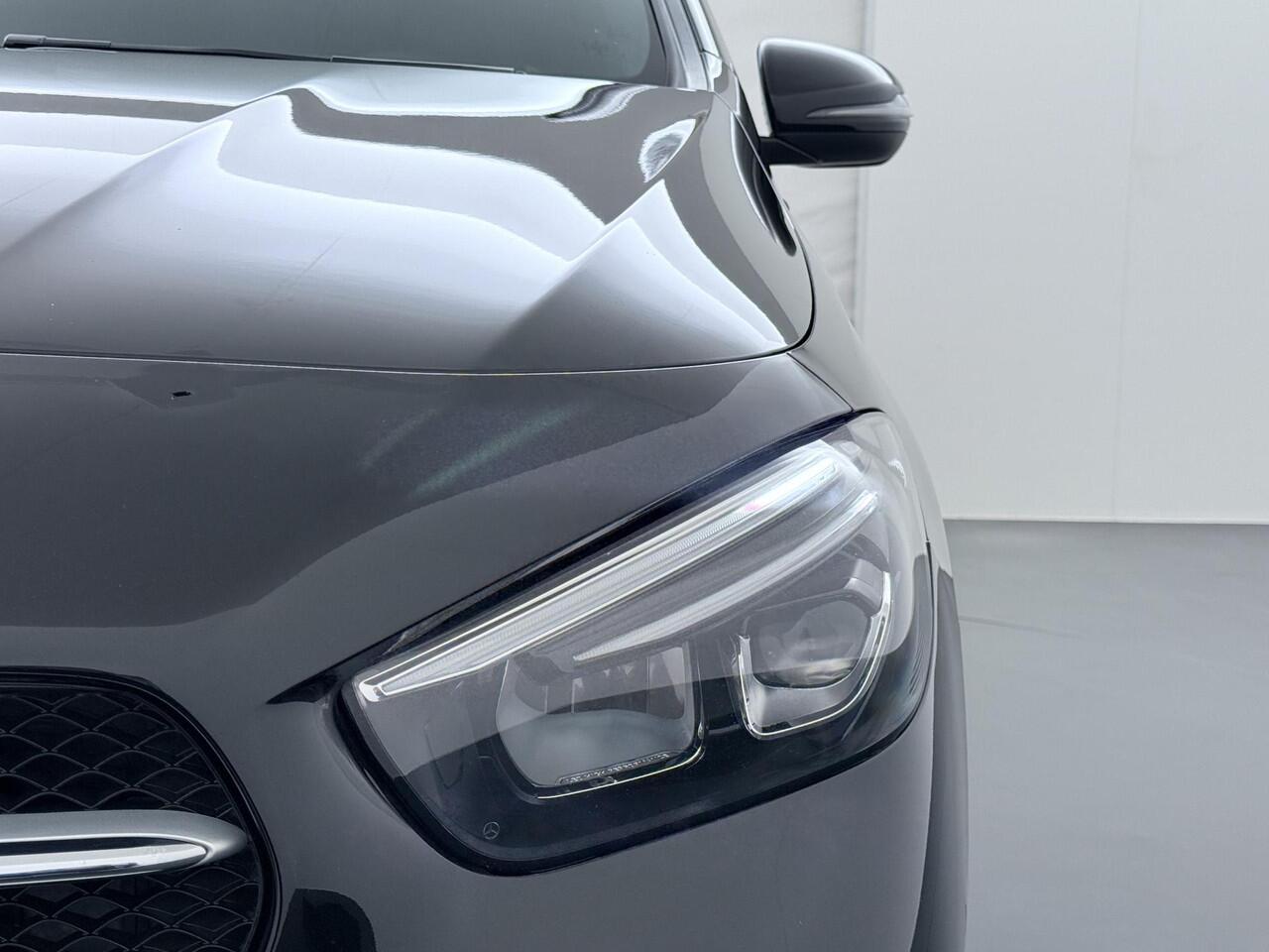 Mercedes-Benz B-KLASSE 250 e Luxury Line SOH 96% | Camera | Navigatie | Stoelverwarming |