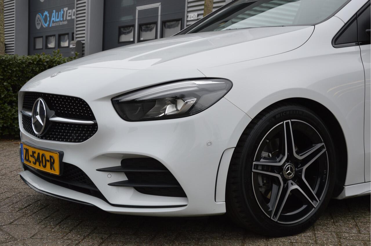 Mercedes-Benz B-KLASSE 180 AMG | LED | CARPLAY | CAMERA | PANODAK | NIGHTPAKKET | CRUISE | CLIMA | ENZ