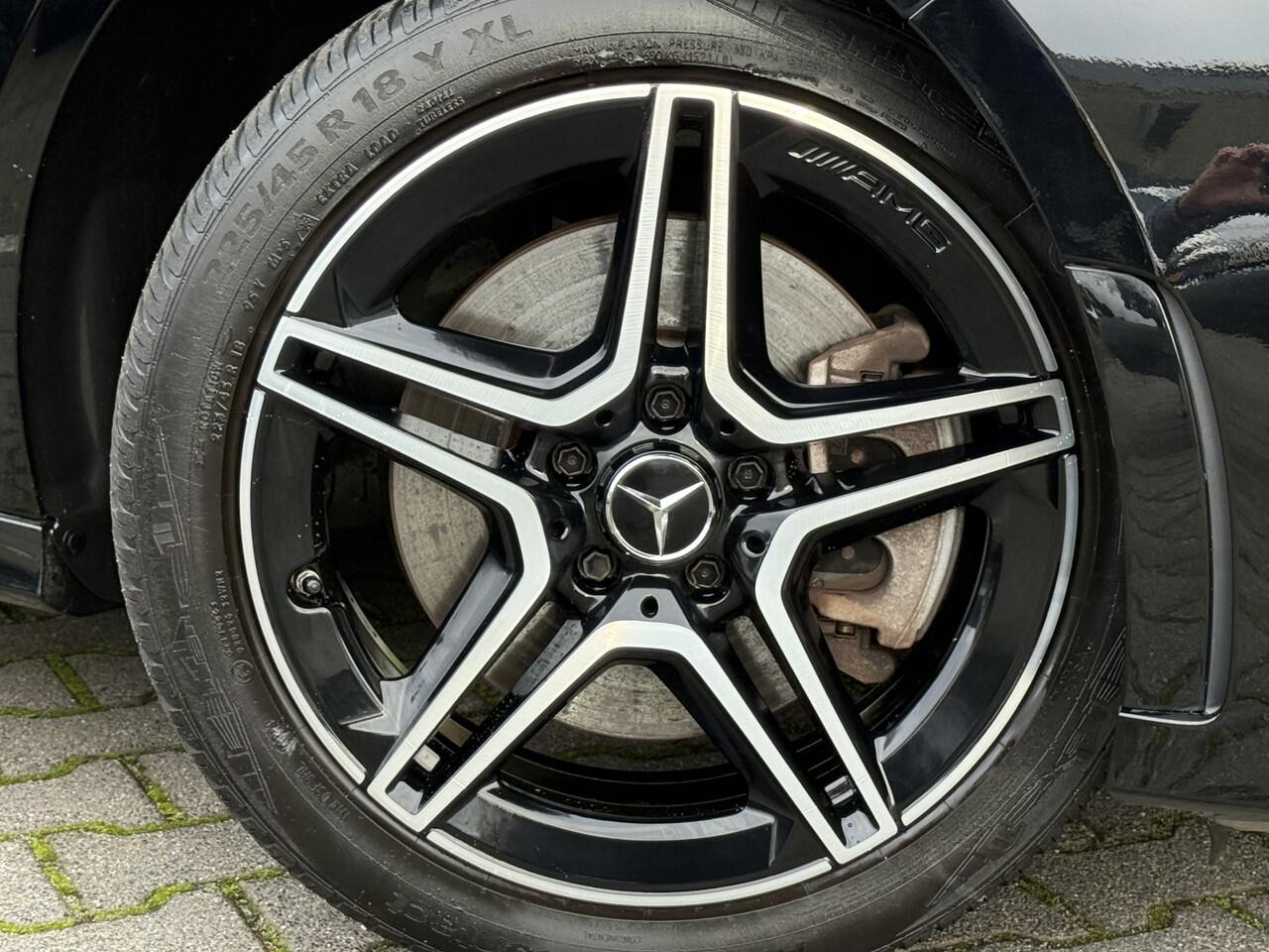 Mercedes-Benz B-KLASSE 250 e AMG-Line Night | Matrix LED | Camera | Sfeerverlichting