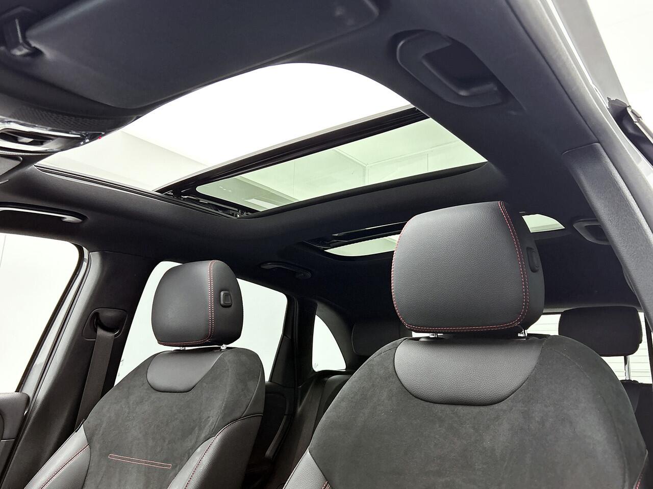 Mercedes-Benz B-KLASSE 250 e AMG Nightpakket Plug-In Hybride | Panoramadak | Distronic | 360° Camera | Keyless Go | Sfeerverlichting | Car Play | Inclusief 24 maanden Mercedes-Benz Certified garantie voor Europa.