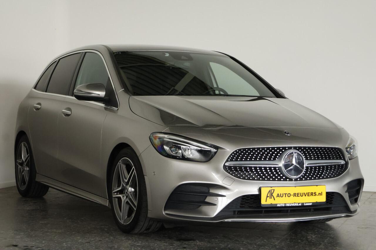 Mercedes-Benz B-KLASSE 180 Business Solution AMG / LED / Navi / Cam / CarPlay / Leder-Alcantara