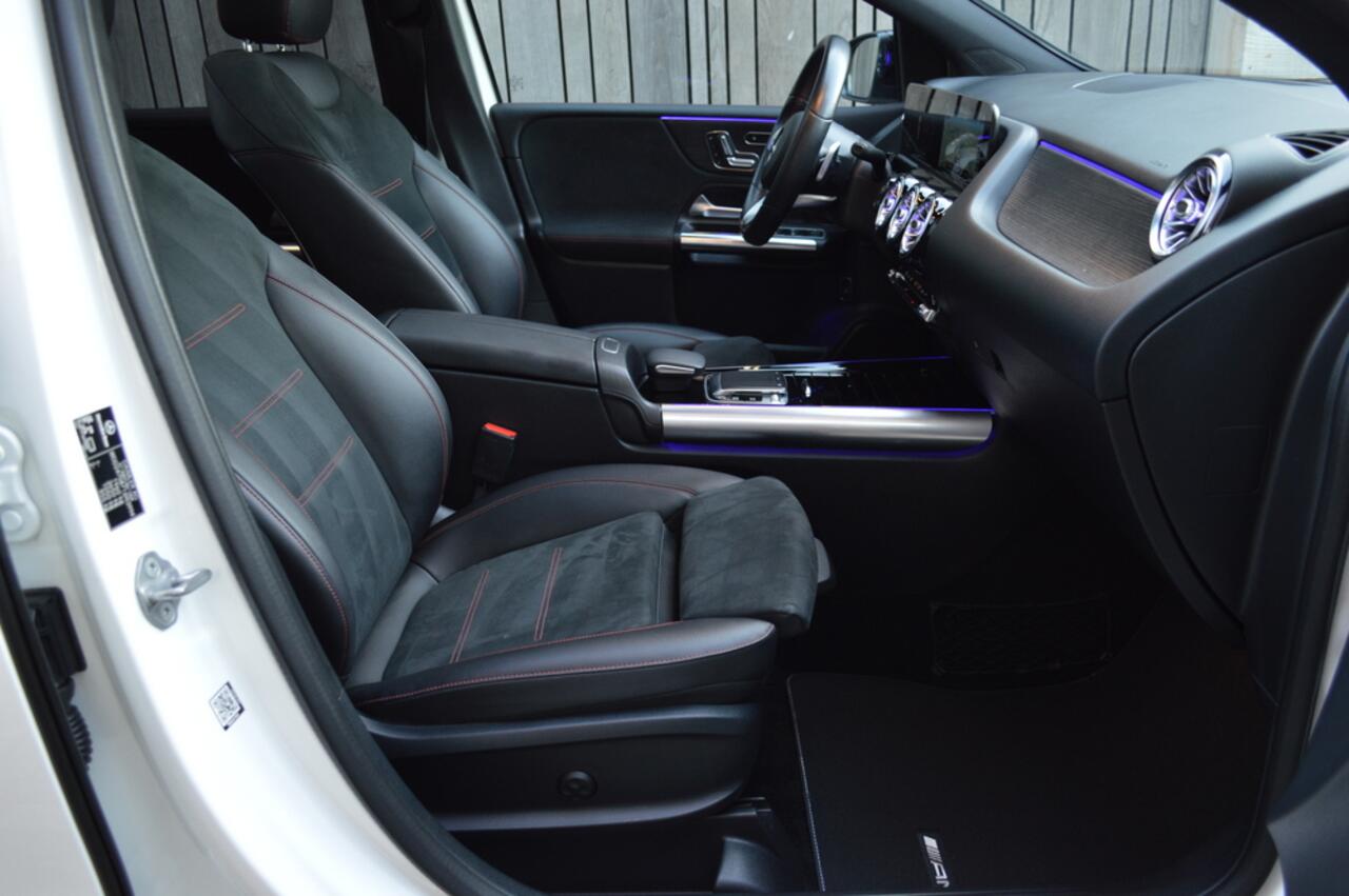 Mercedes-Benz B-KLASSE 200 AMG Led Panorama Memory Distronic Camera Night Augmented Pdc