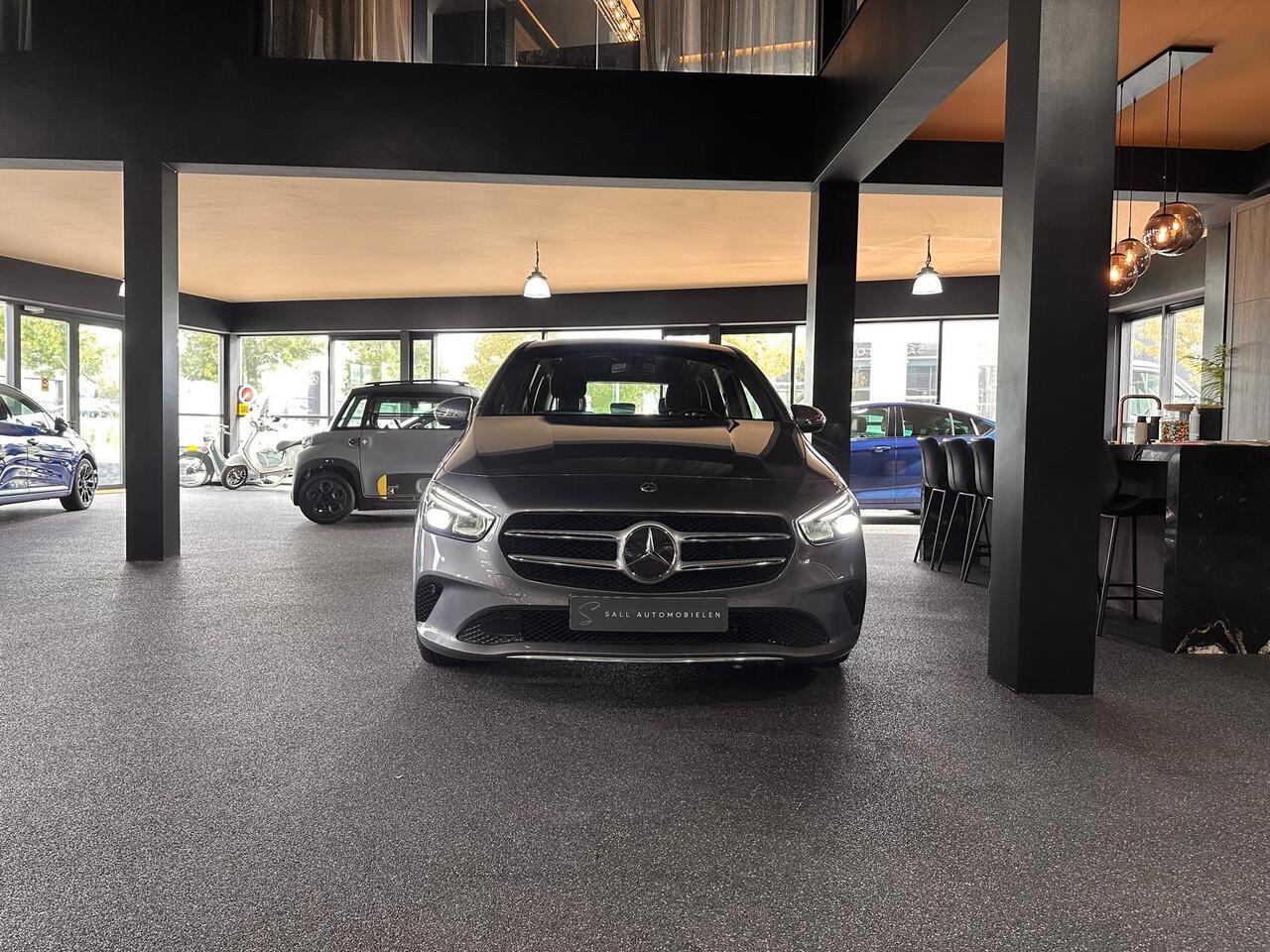 Mercedes-Benz B-KLASSE 180 Business Line Navi/Camera