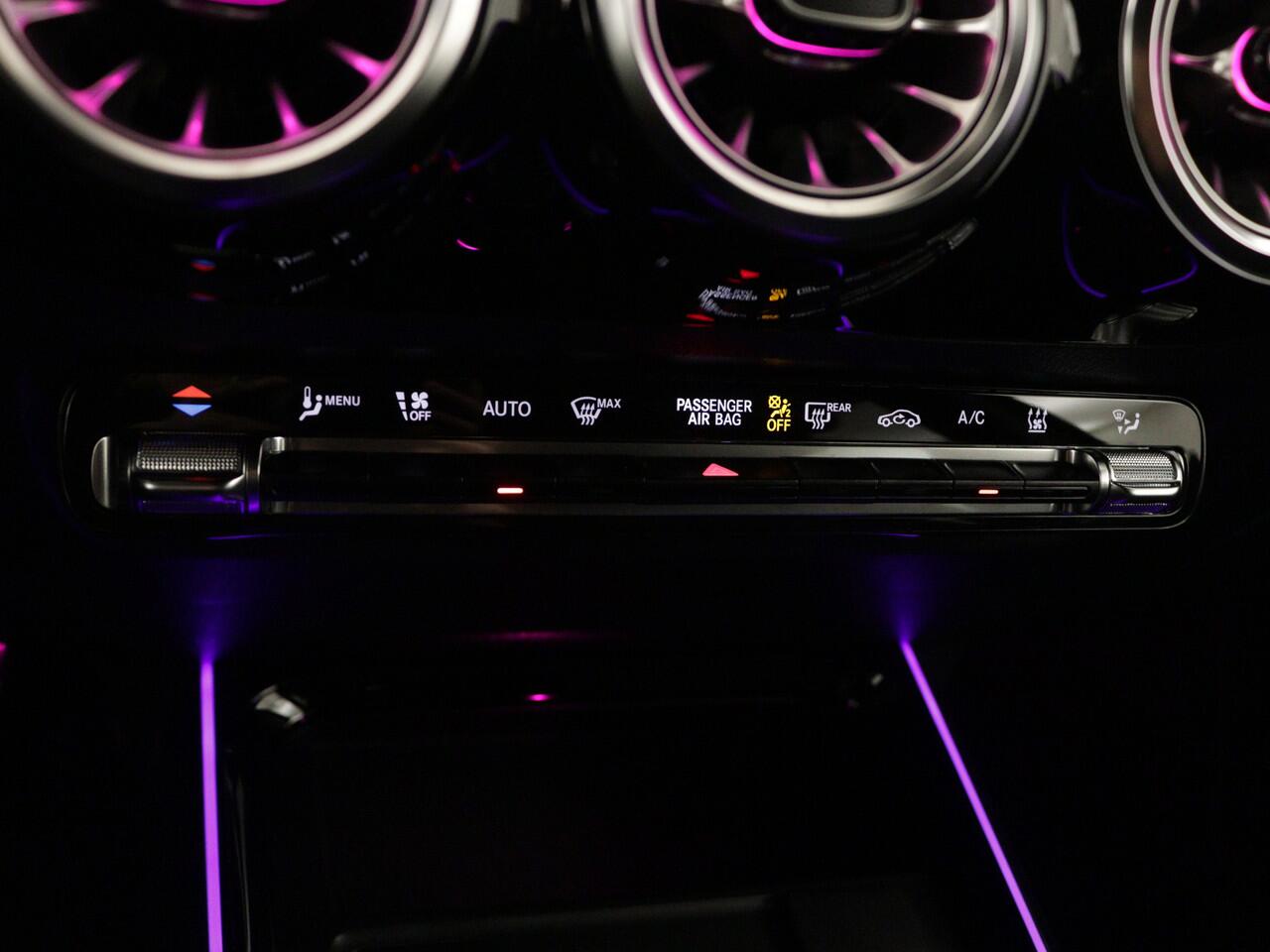 Mercedes-Benz B-KLASSE 250 e AMG Plug-in Hybrid Limited | AMG Styling | Night Pakket | Achteruitrijcamera | Inclusief 24 maanden MB Certified garantie voor Europa.