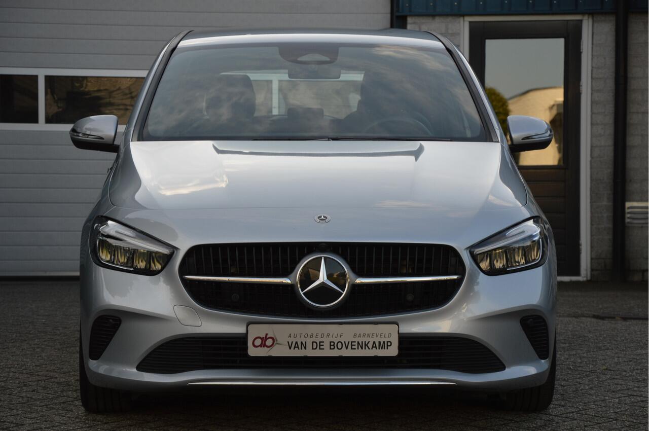 Mercedes-Benz B-KLASSE 180 Business Line AUTOMAAT | LED | CARPLAY | NAVI | CRUISE | CAMERA | DAB | ENZ