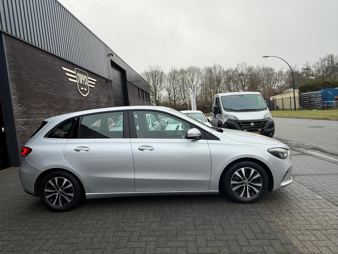 Mercedes-Benz B-KLASSE 180 Advantage | 12MND GARANTIE | LED | NAVI | CRUISE | LMV | TREKHAAK |