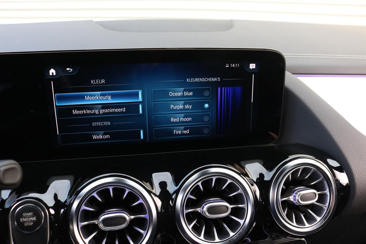 Mercedes-Benz B-KLASSE 250 e AMG Pakket AMG NightPakket (Panodak Sportleder Carplay Widescreen Burmester Camera Distronic Keyless Multibeam 19InchAMG PrivacyGlass Pdc V+A)