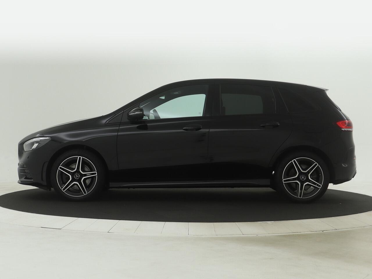 Mercedes-Benz B-KLASSE 250 e AMG Plug-in Hybrid Limited | AMG Styling | Night Pakket Inclusief 24 maanden MB Certified garantie voor Europa.