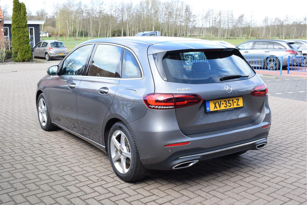 Mercedes-Benz B-KLASSE 180 Launch Edition Premium