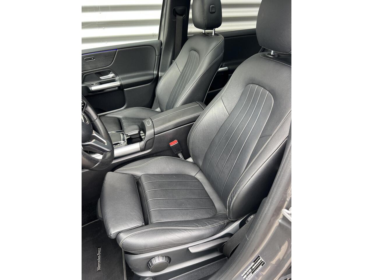 Mercedes-Benz B-KLASSE 180 Panorama Exclusief Leder