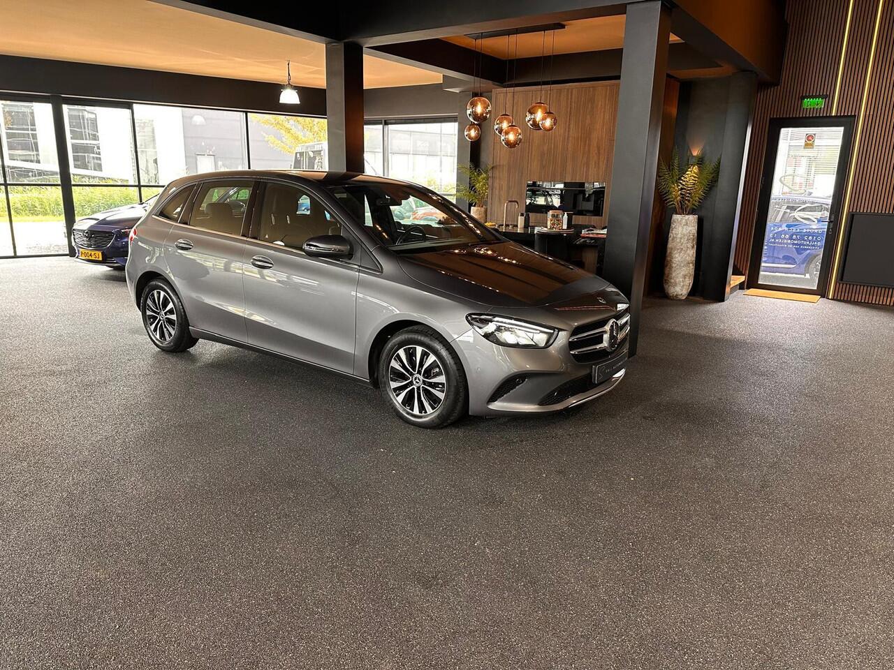 Mercedes-Benz B-KLASSE 180 Business Line Navi/Camera