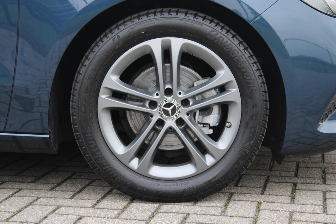 Mercedes-Benz B-KLASSE 160 Style Camera/Led/Dealer onderhoud/N.A.P.