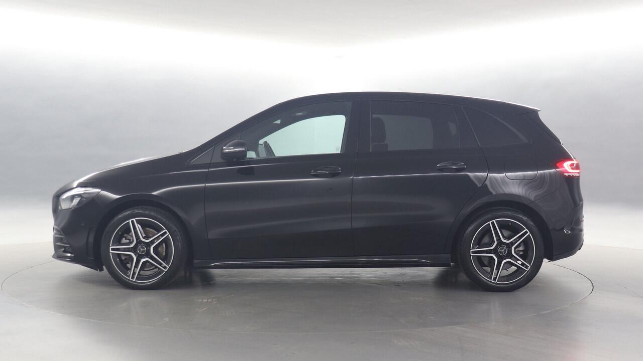 Mercedes-Benz B-KLASSE 250 e 218pk AMG Line / Navigatie / Camera / Stoelverwarming / Sfeerverlichting