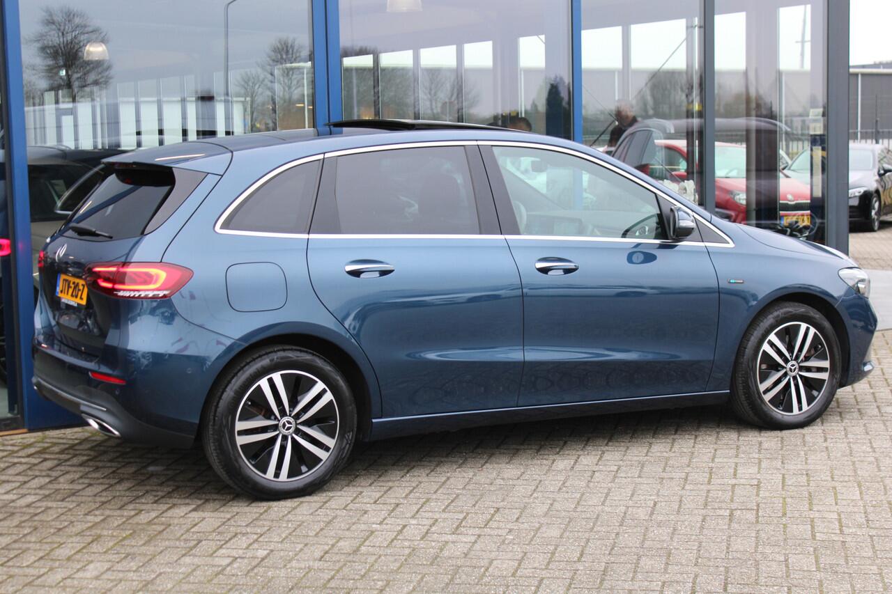 Mercedes-Benz B-KLASSE 250e Premium Plus PANORAMADAK LEDER MEMORY DISTRONIC SFEER CARPLAY CAMERA KEY-LESS GO