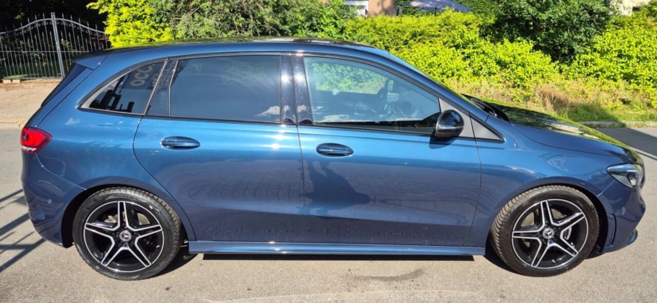 Mercedes-Benz B-KLASSE 180 Business Solution AMG* Automaat*NAP*NL auto