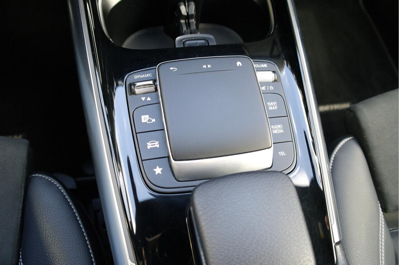 Mercedes-Benz B-KLASSE 250 e Business Solution AMG | Trekhaak | Carplay | Camera | Cruise | LED