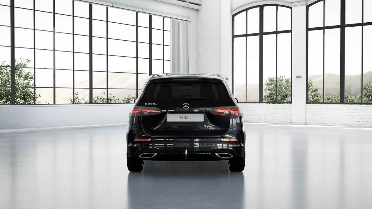 Mercedes-Benz B-KLASSE 250e Business Solution AMG | Panoramaschuifdak | Night | Winter pakket | Trekhaak | Stoelverwarming |