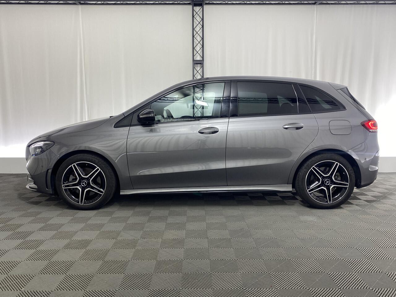 Mercedes-Benz B-KLASSE 250 e AMG Line Automaat | Apple Carplay | Navi | Adaptive Cruise | DAB | 218 Pk |