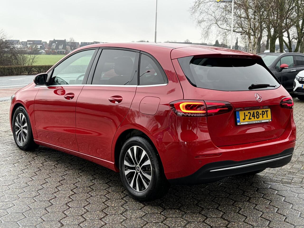 Mercedes-Benz B-KLASSE 180 Business Solution NAVI | KLIMA | CAMERA | BOVAG !!