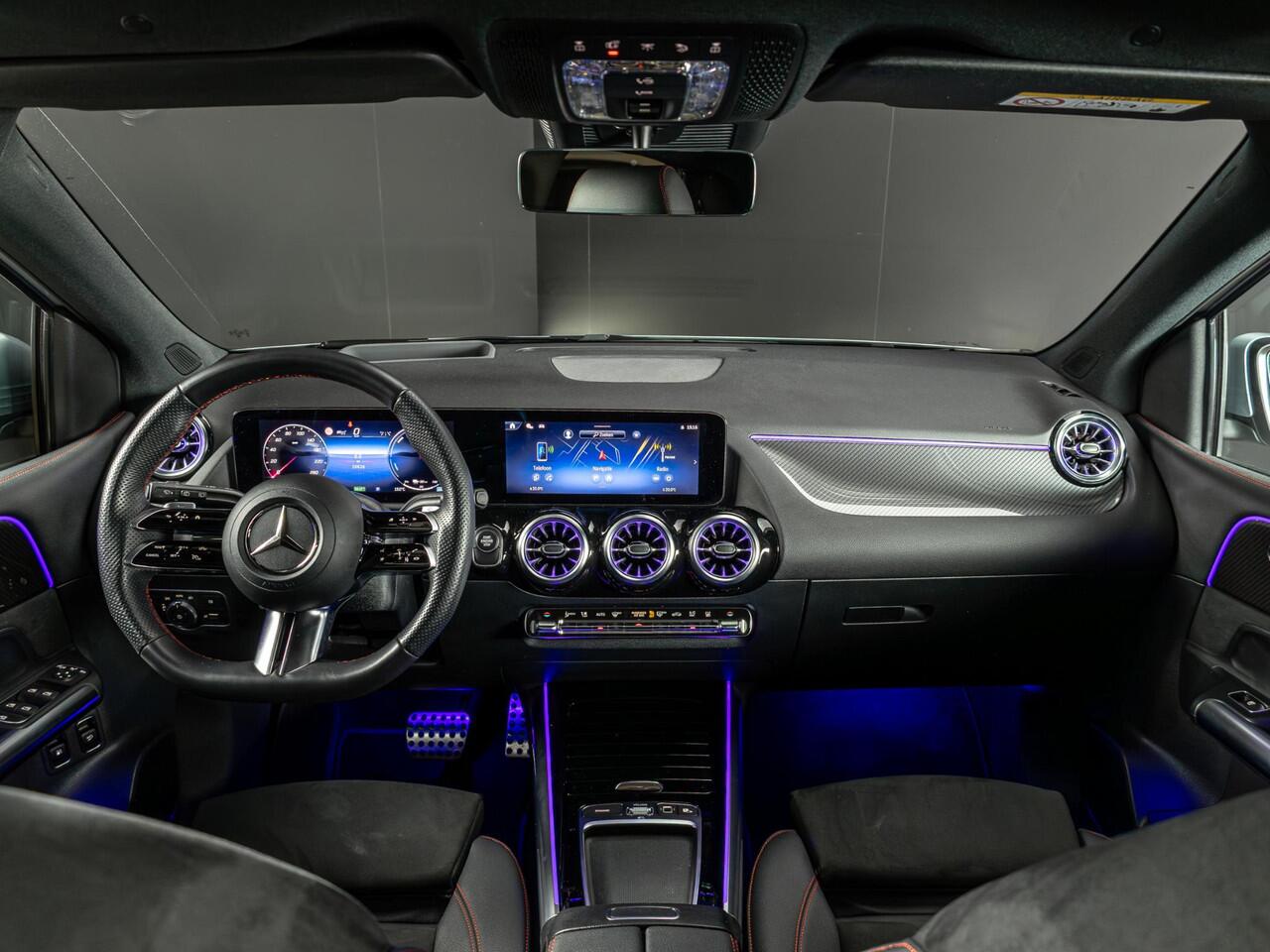 Mercedes-Benz B-KLASSE 250 e Business Solution AMG Premium PLUS | Panorama dak