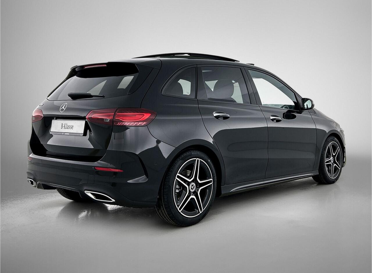 Mercedes-Benz B-KLASSE 180 Business Solution AMG | Nightpakket | Trekhaak | Panoramaschuifdak | Stoelverwarming voor | Multibeam LED | Smartphone integratie | EASY PACK achterklep | Keyless-Go comfortpakket |