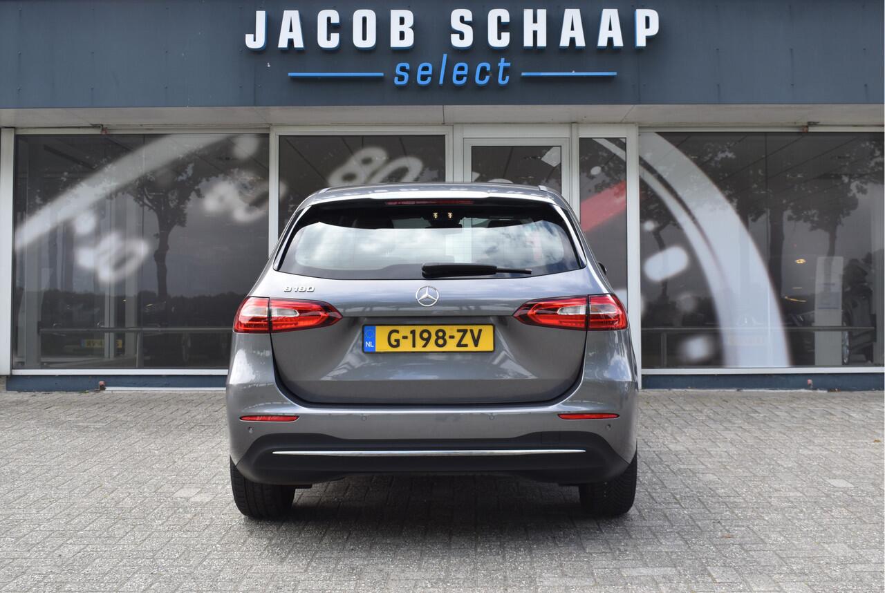 Mercedes-Benz B-KLASSE 180 Business Solution Automaat / Airco / Camera / Navigatie / Lane assist / Cruise