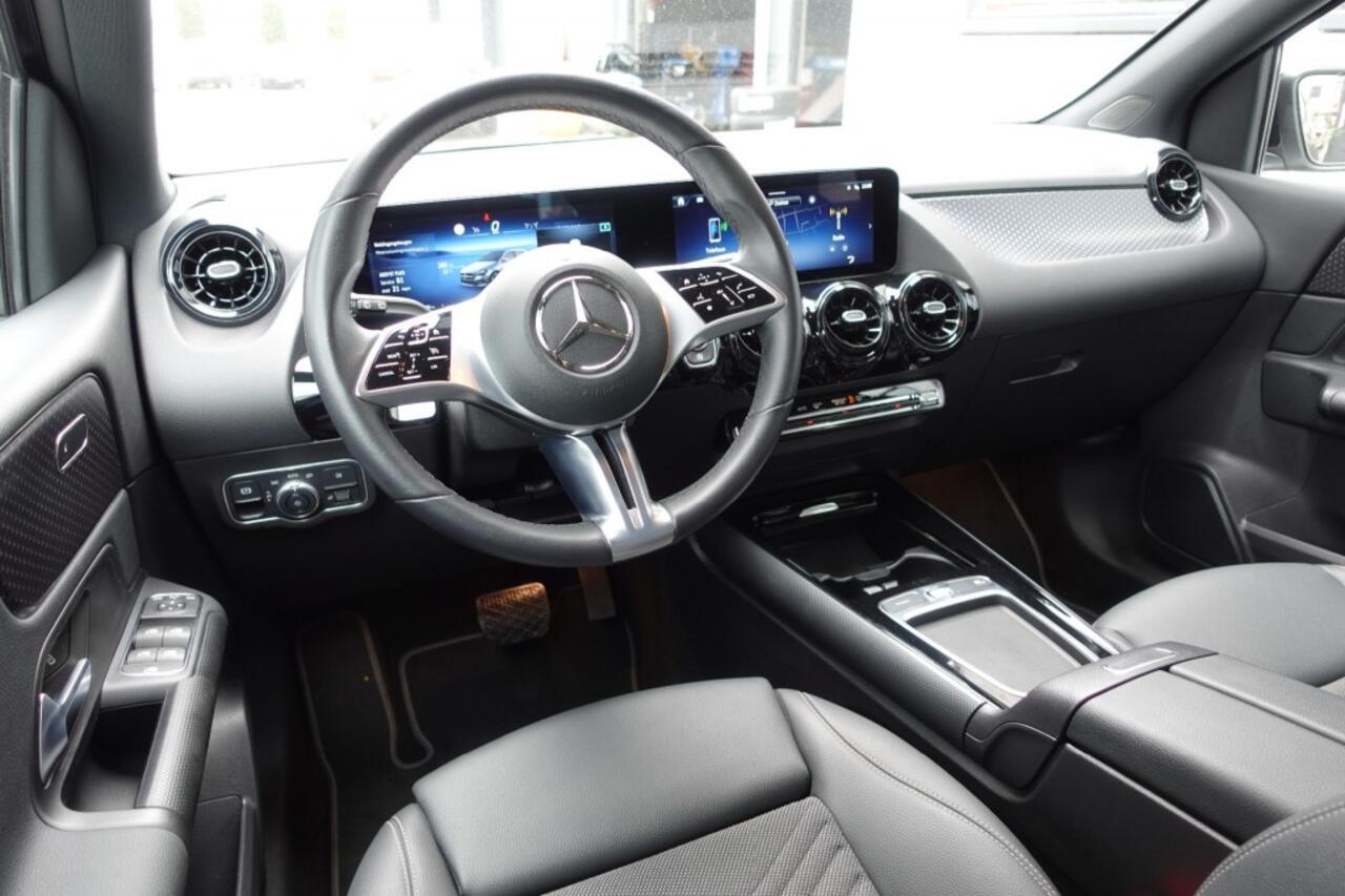 Mercedes-Benz B-KLASSE 180 BNS SOLUTION Mild Hybrid
