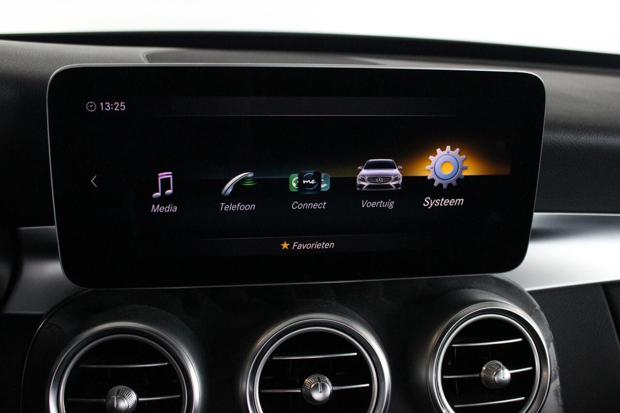 Mercedes-Benz C-KLASSE 180 Business Solution AMG-Line Facelift | Night-pakket | Trekhaak | Carplay | Camera | Virtual Cockpit | Side-Assist | Cruise | 18" LMV | Halfleder | PDC V+A