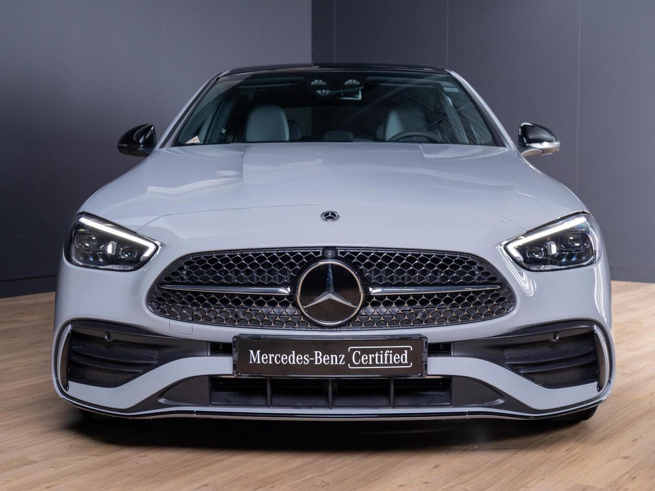 Mercedes-Benz C-KLASSE Limousine 300 e Star Edition AMG Line LIMITED Premium PLUS | Panorama dak | Trekhaak