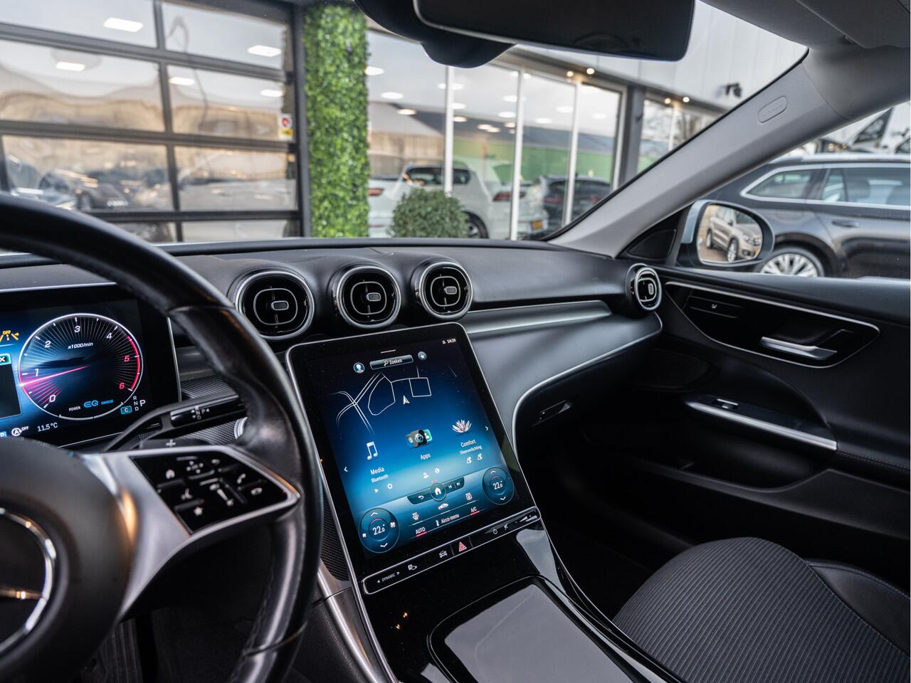 Mercedes-Benz C-KLASSE Estate 220d Avantgarde | Camera | Trekhaak | 18" LMV