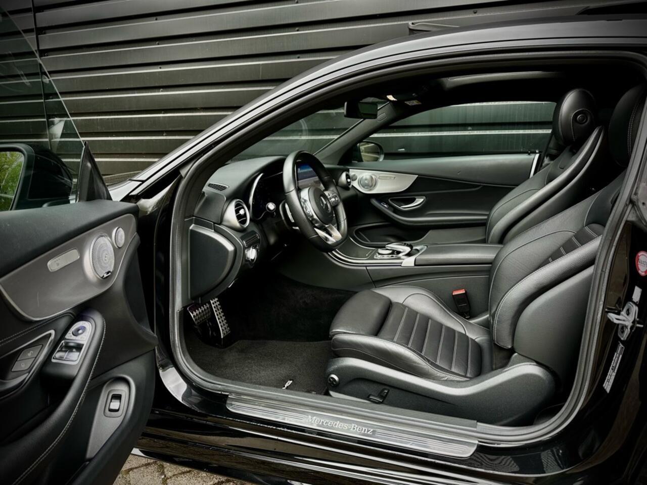 Mercedes-Benz C-KLASSE 180 AMG PANO|NIGHT|360|BURMESTER|VIRTUAL