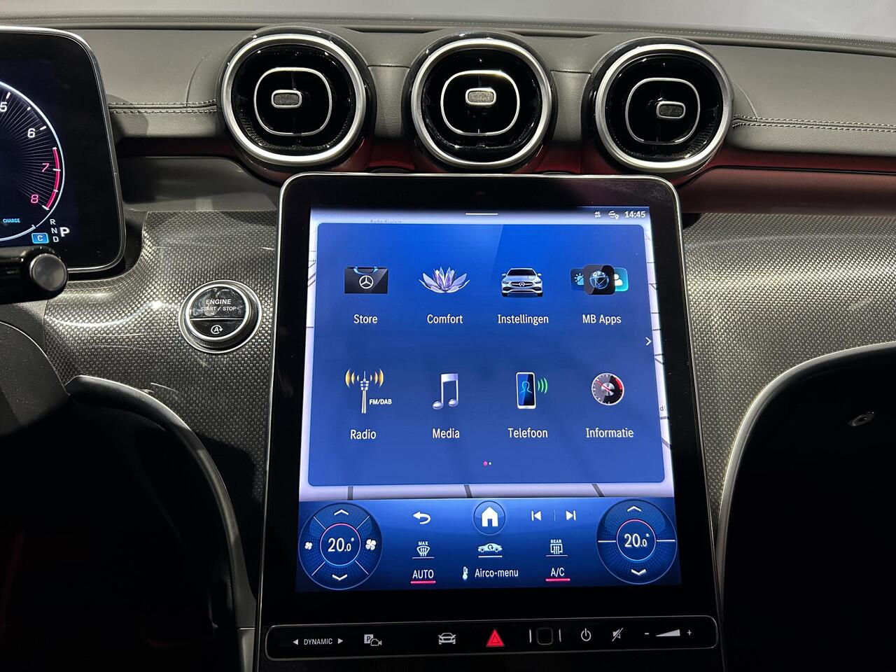 Mercedes-Benz C-KLASSE Estate 200 AMG Line | Trekhaak | Fender audio |